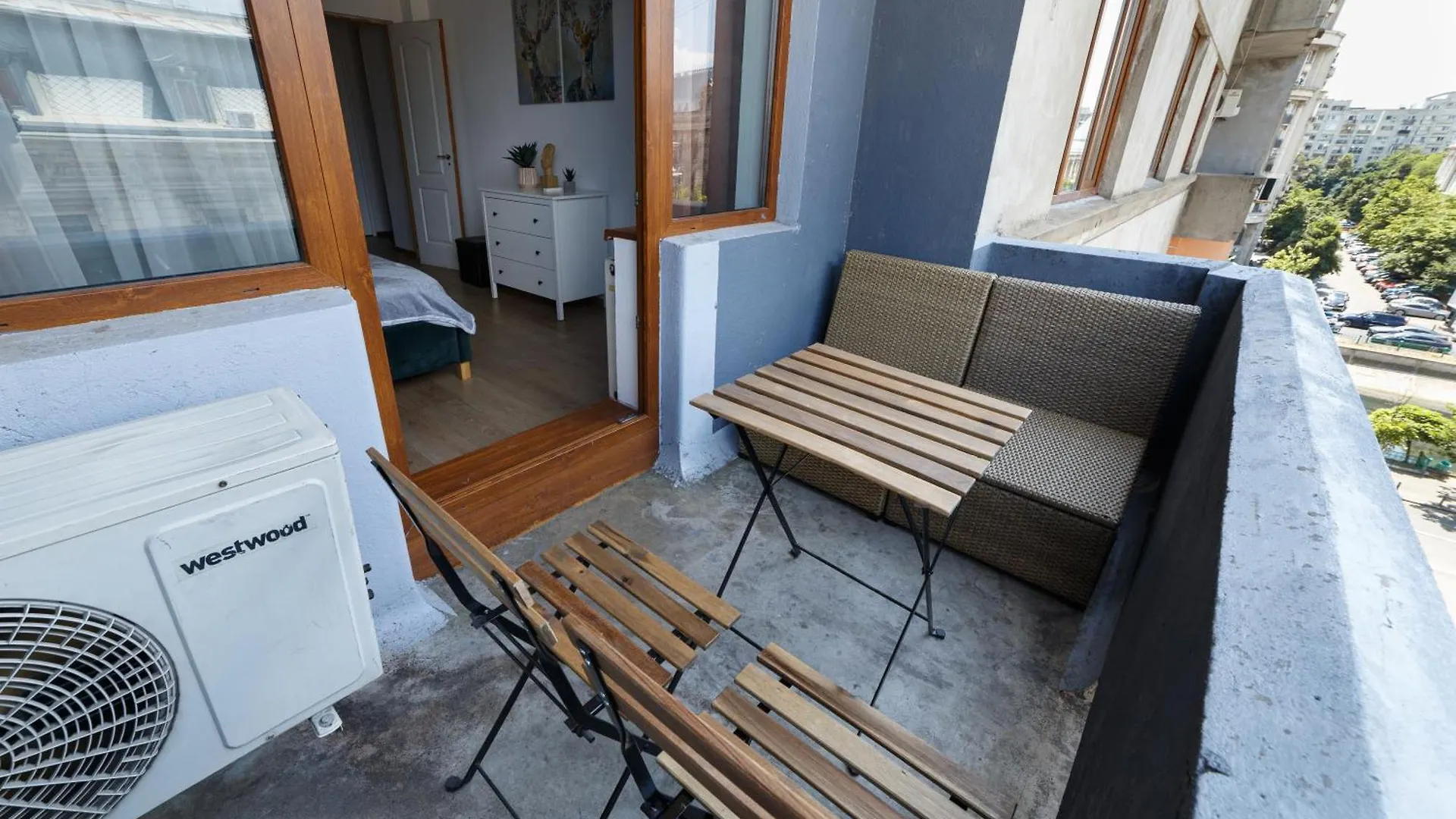Color Apartments Franceza Street 4Bedrooms 부쿠레슈티